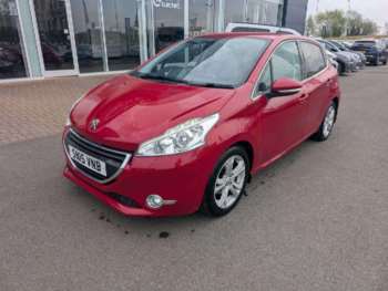 2015 - 1.6 VTi Allure 5-Door
