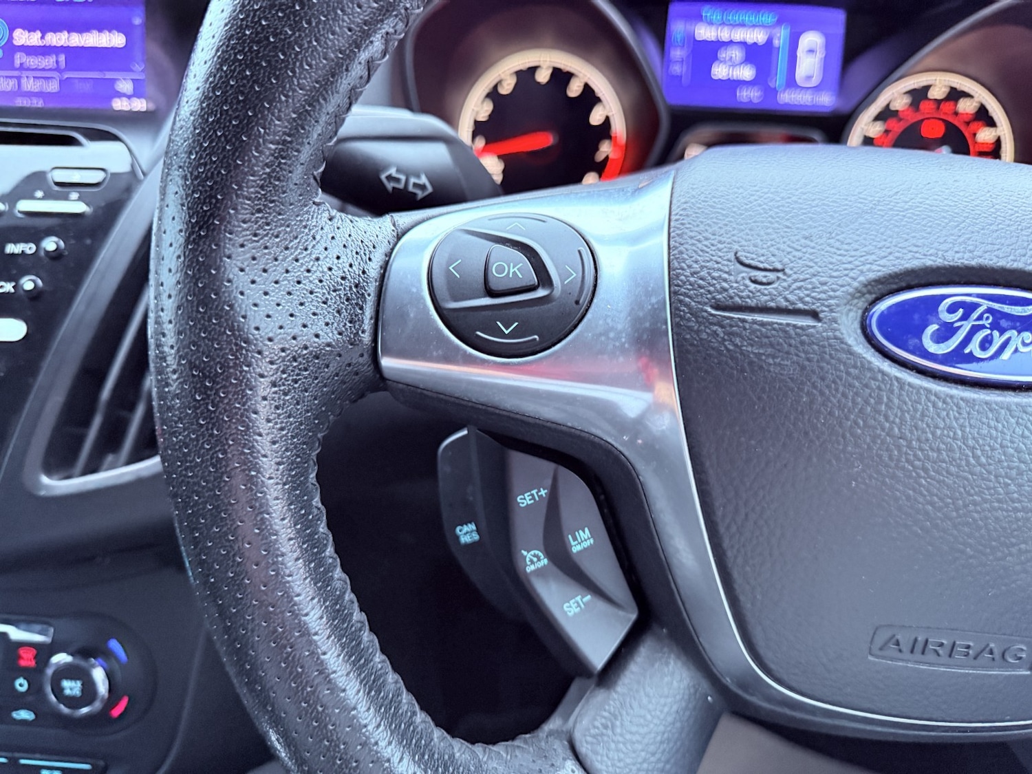 Used Ford Focus 2012 for sale - 76445997: Photo 49