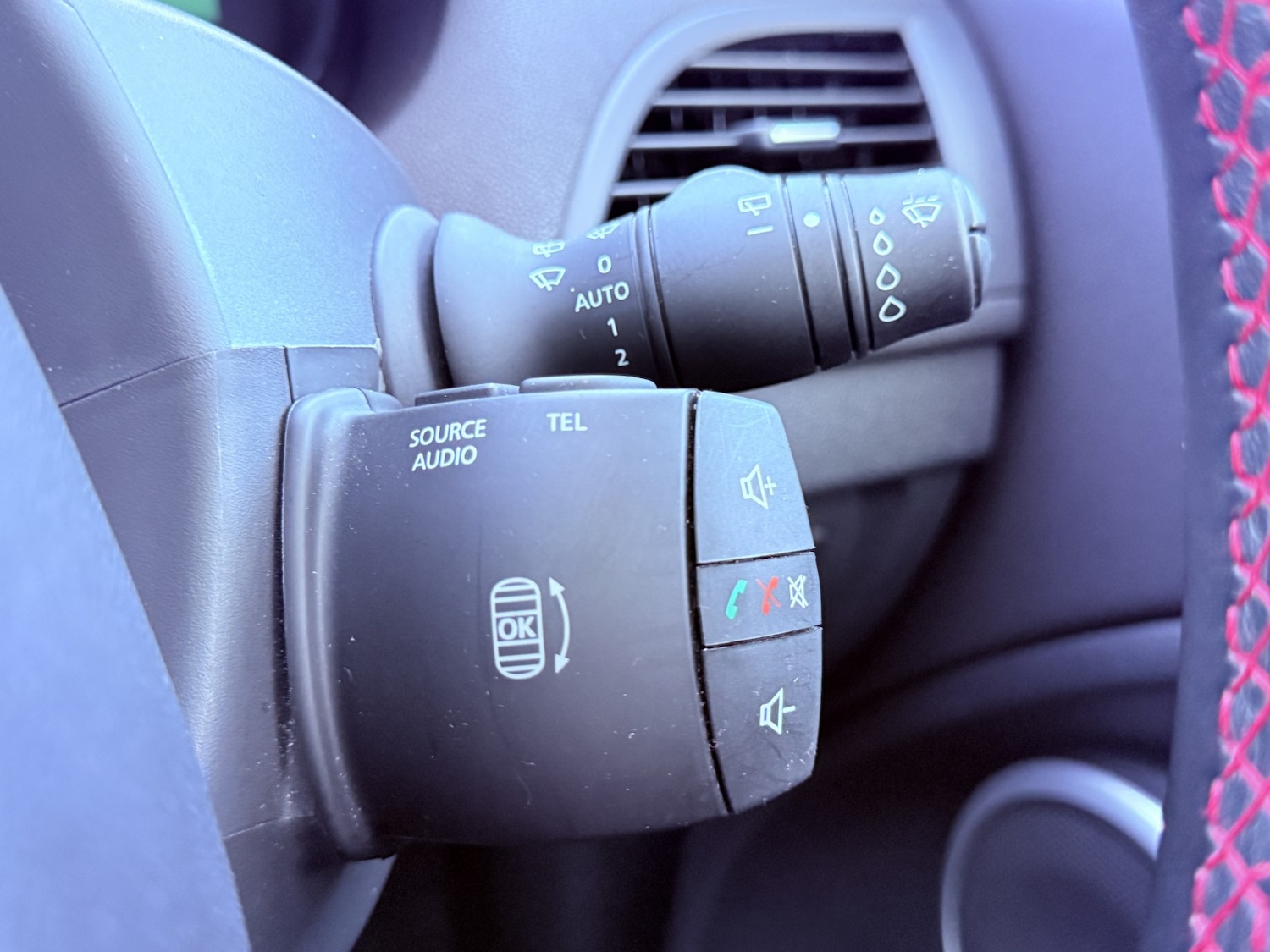 Used Renault Megane 2014 for sale - 77264512: Photo 42