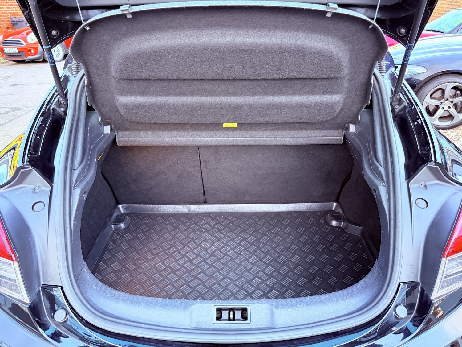 Used Renault Megane 2014 for sale - 77264512: Photo 48