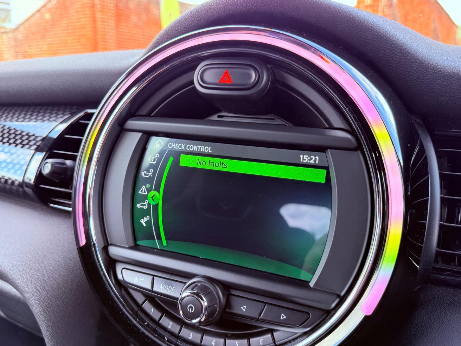 Used MINI Hatch 2019 for sale - 76794038: Photo 49