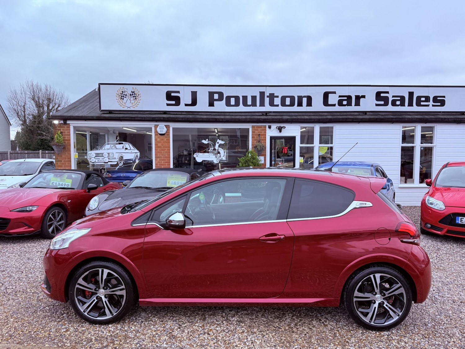 Used Peugeot 208 2017 for sale - 76896951: Photo 11