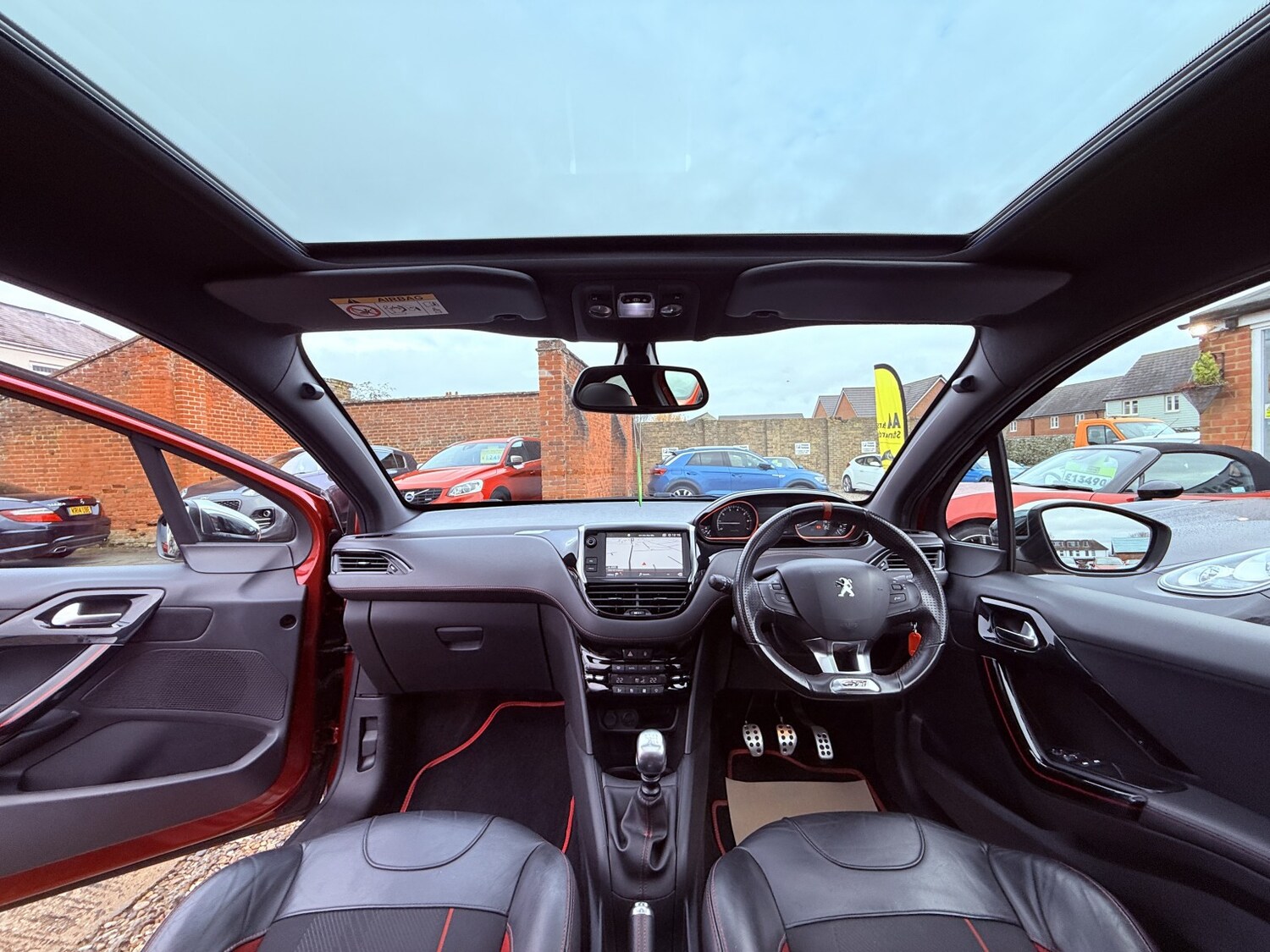 Used Peugeot 208 2017 for sale - 76896951: Photo 33