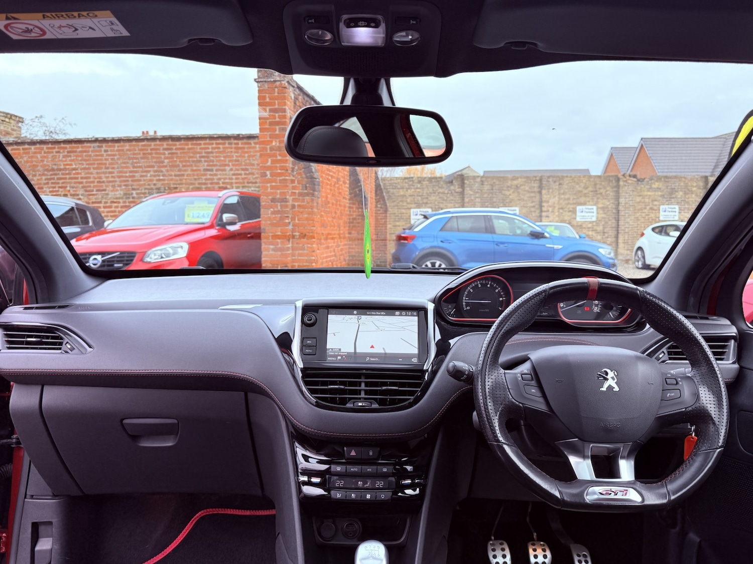 Used Peugeot 208 2017 for sale - 76896951: Photo 34