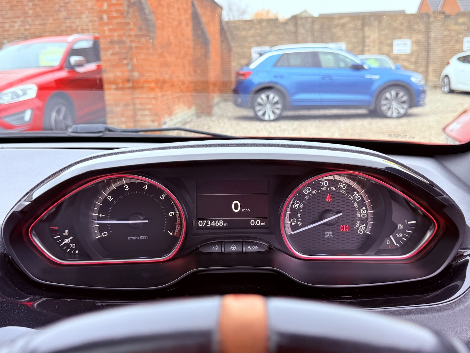 Used Peugeot 208 2017 for sale - 76896951: Photo 48