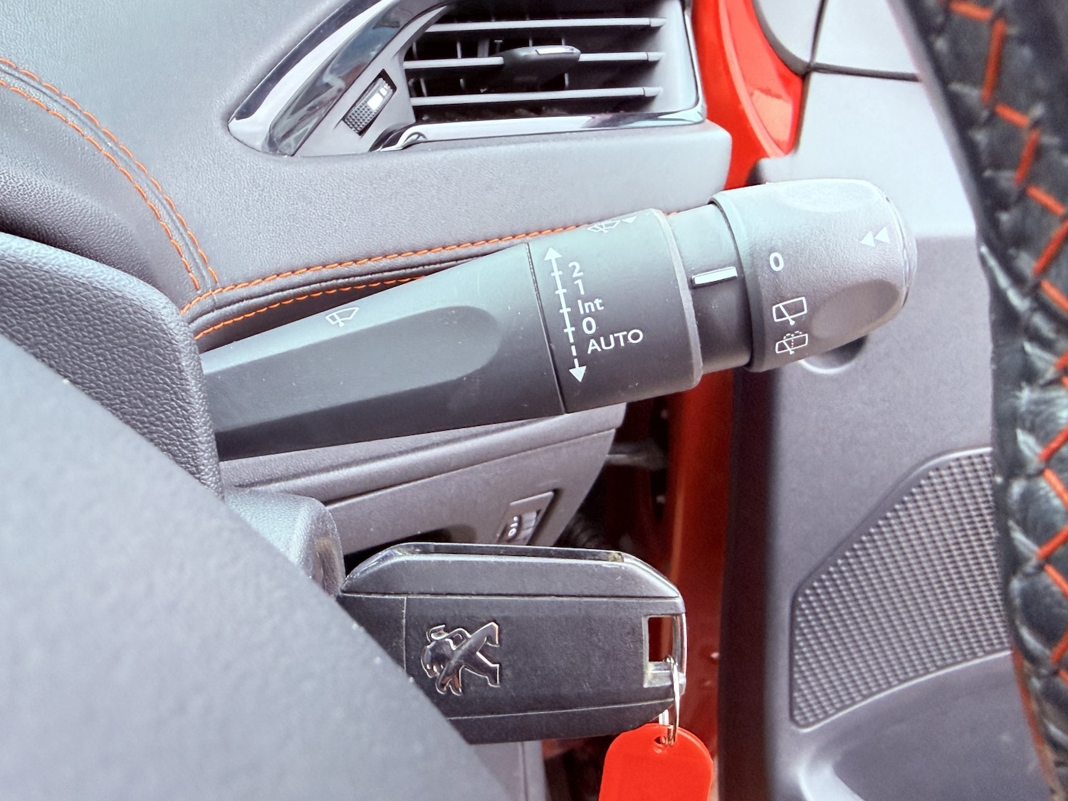 Used Peugeot 208 2017 for sale - 76896951: Photo 51