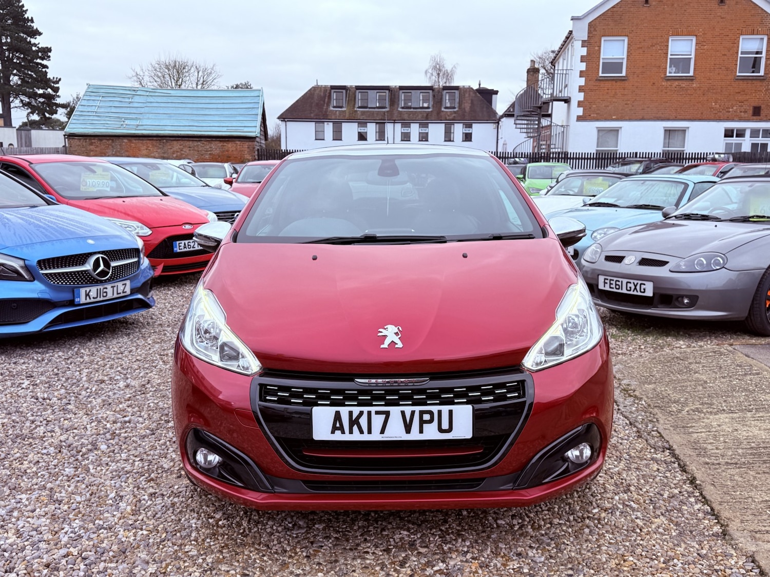 Used Peugeot 208 2017 for sale - 76896951: Photo 9