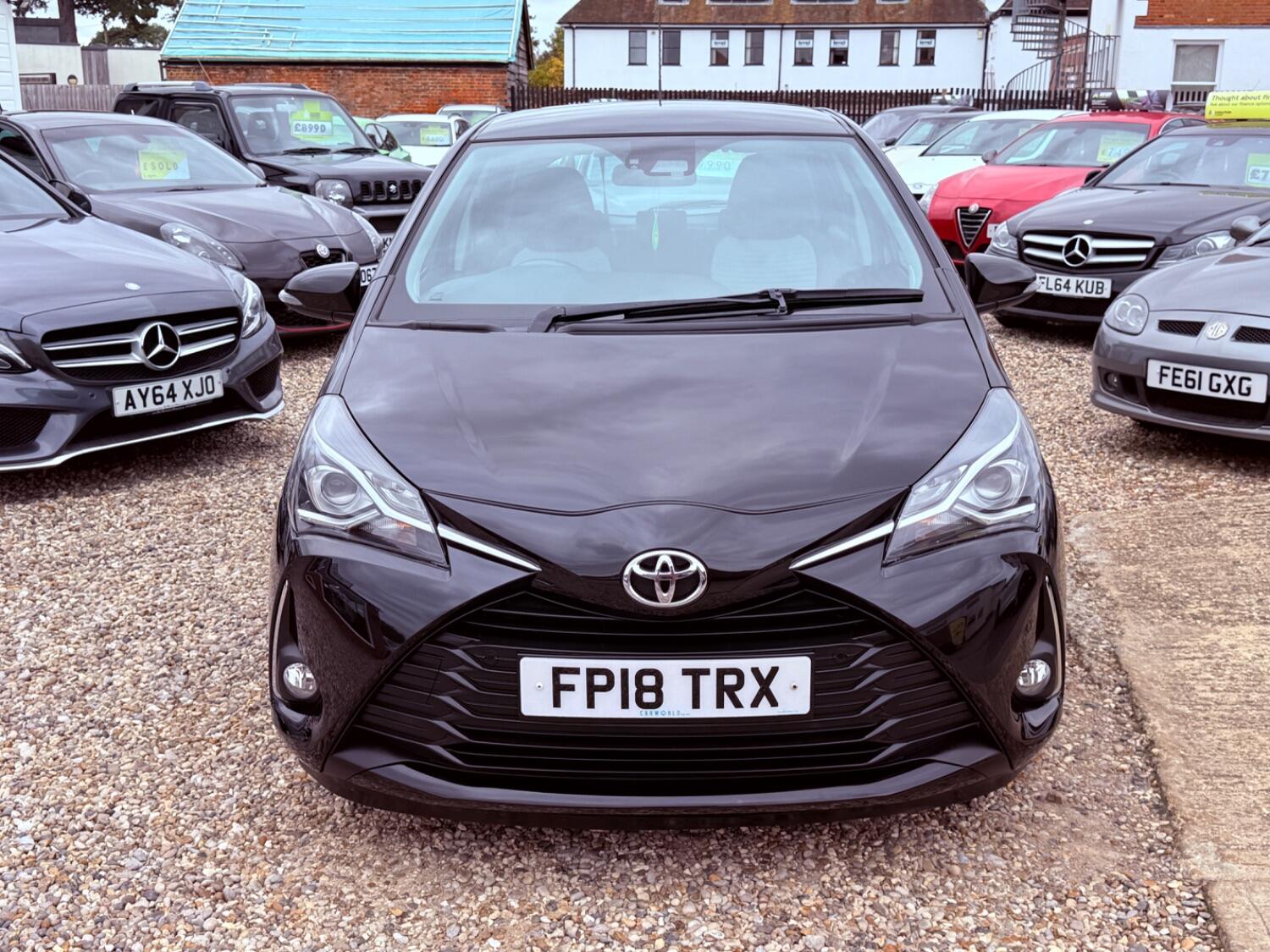 Used Toyota Yaris 2018 for sale - 76198152: Photo 9