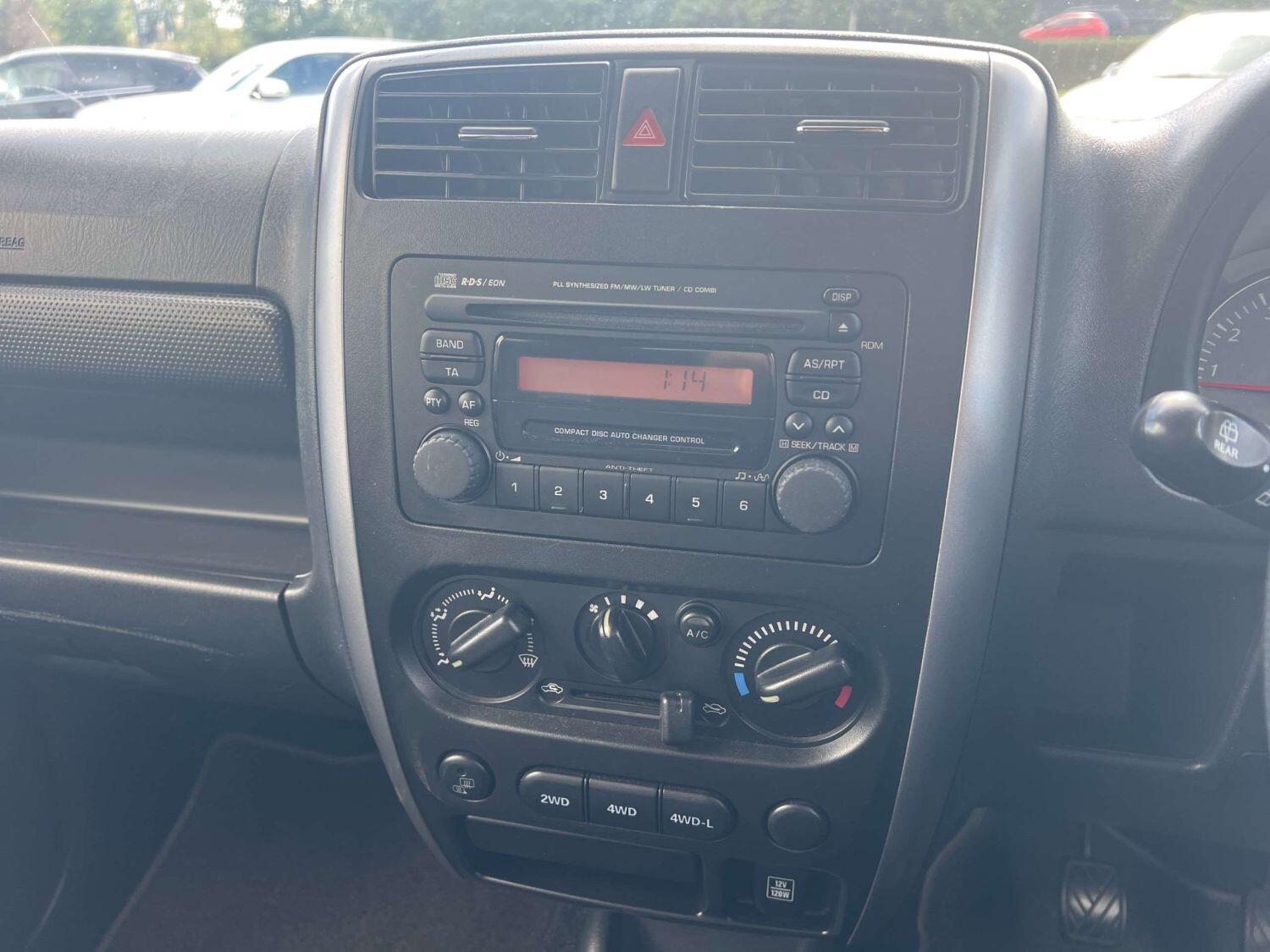 Used Suzuki Jimny 2013 for sale - 76082793: Photo 19