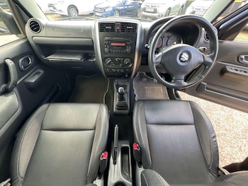 Used Suzuki Jimny 2013 for sale - 76082793: Photo 2