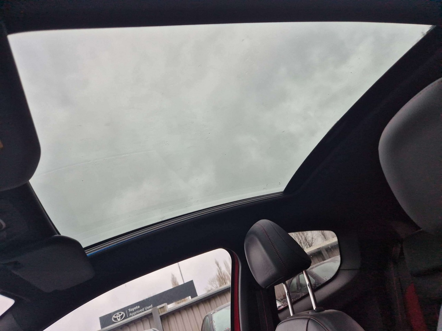 Used Peugeot 208 2015 for sale - 77140674: Photo 13