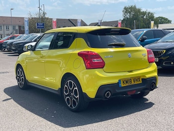 Used Suzuki Swift 2018 for sale - 78888984: Photo