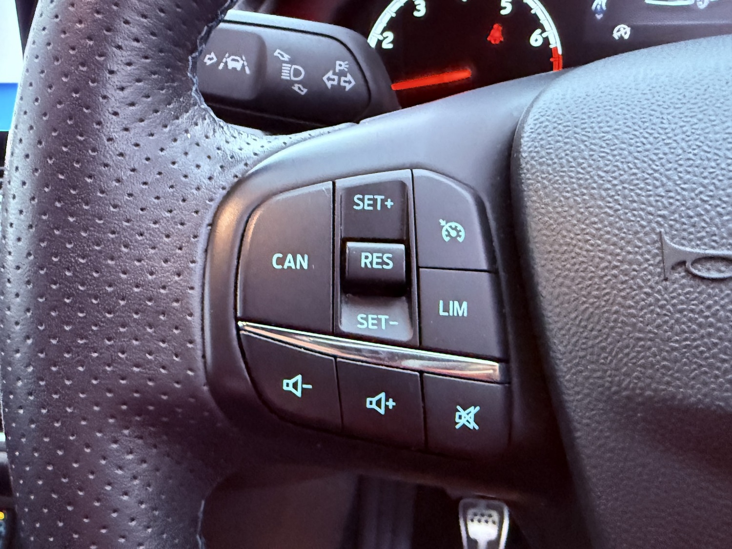 Used Ford Fiesta 2019 for sale - 77370704: Photo 40