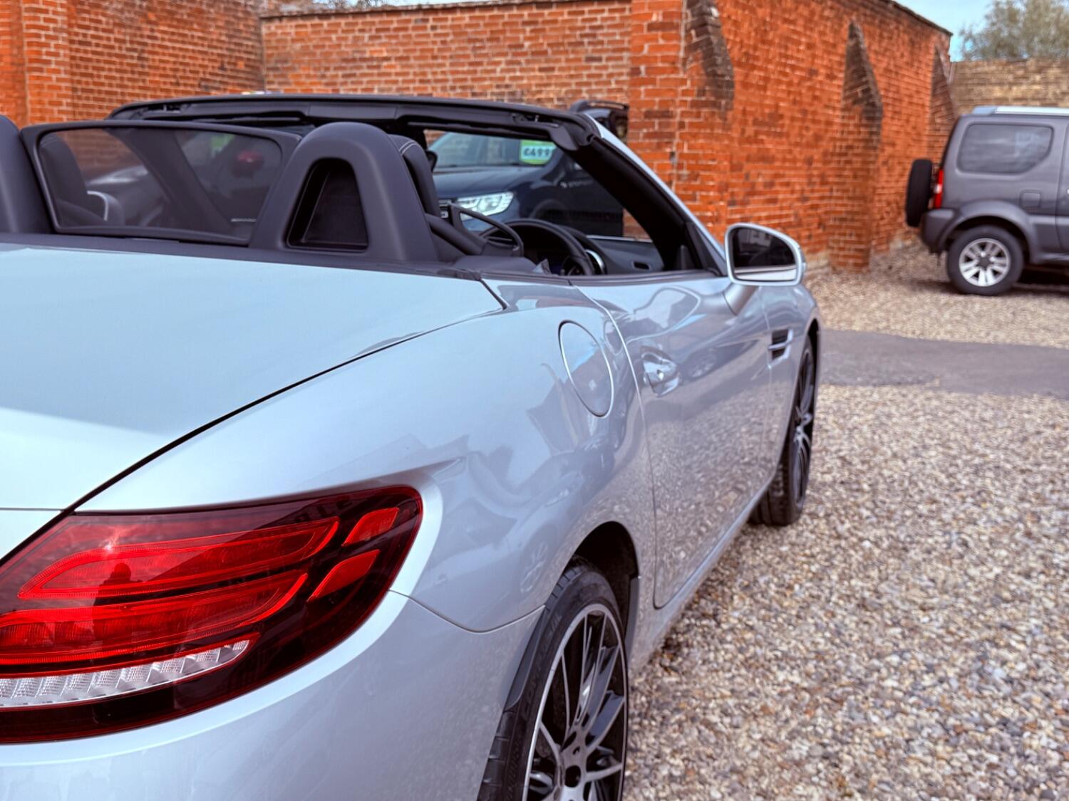 Used Mercedes-Benz SLC 2019 for sale - 76011399: Photo 14