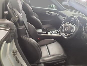 Used Mercedes-Benz SLC 2019 for sale - 76011399: Photo
