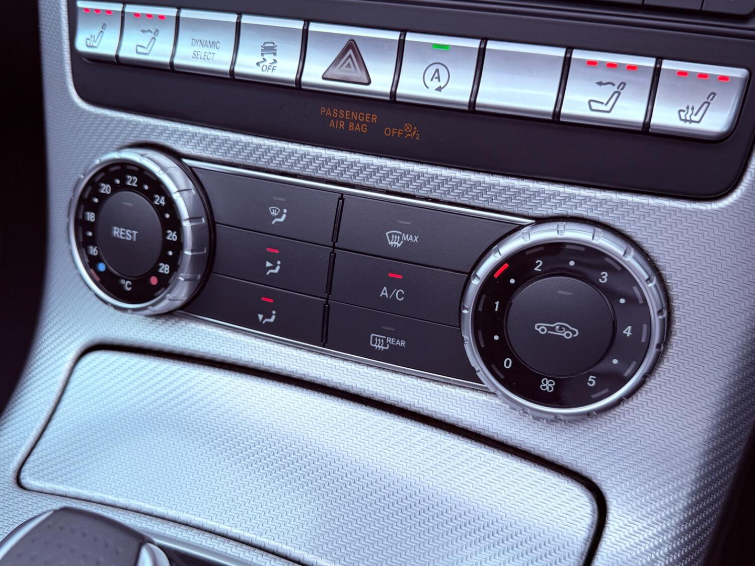 Used Mercedes-Benz SLC 2019 for sale - 76011399: Photo 31