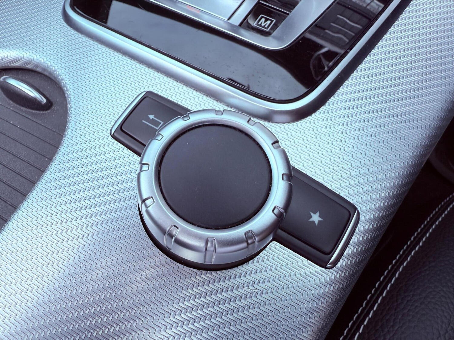 Used Mercedes-Benz SLC 2019 for sale - 76011399: Photo 33