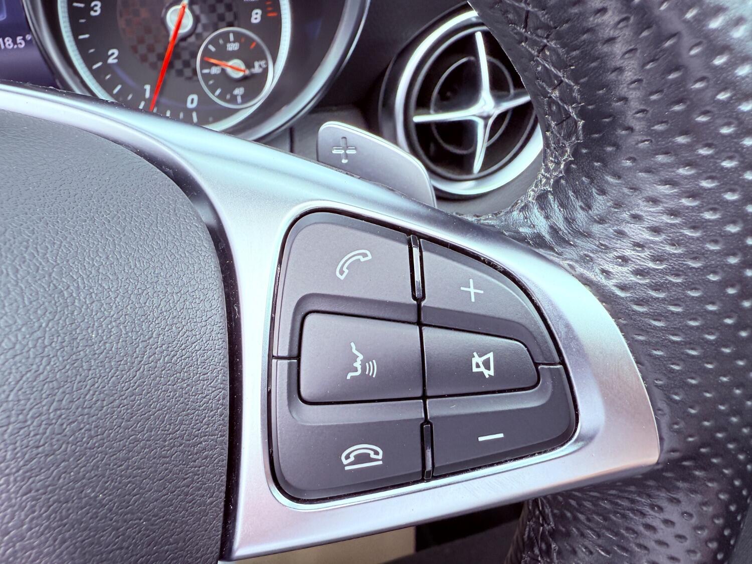 Used Mercedes-Benz SLC 2019 for sale - 76011399: Photo 37