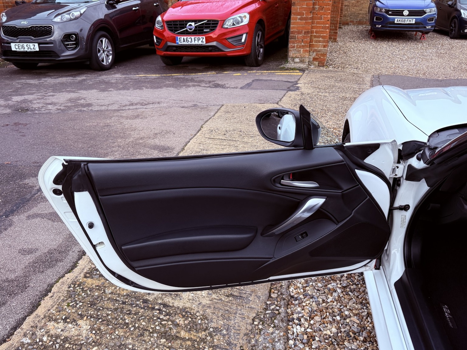 Used Fiat 124 Spider 2018 for sale - 76817545: Photo 25