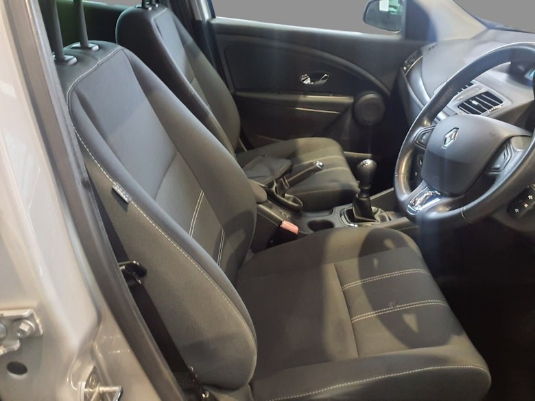 Used Renault Megane 2014 for sale - 77118618: Photo 7