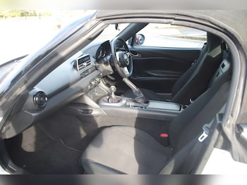 Used Mazda MX-5 2016 for sale - 76565188: Photo