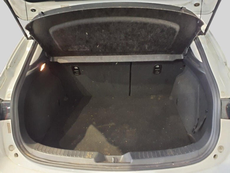 Used Mazda Mazda3 2016 for sale - 77701117: Photo 10