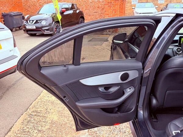 Used Mercedes-Benz C-Class 2014 for sale - 74608553: Photo 30