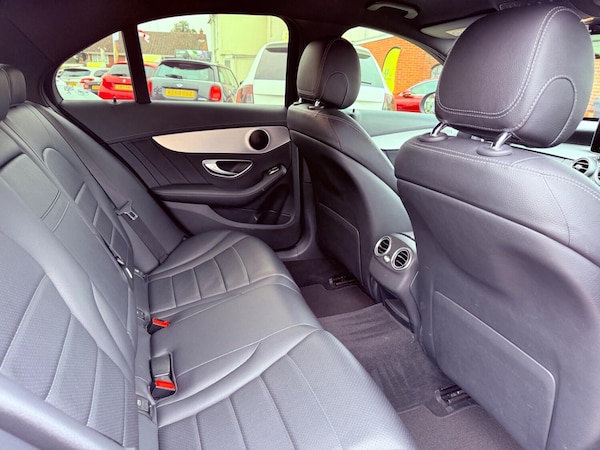 Used Mercedes-Benz C-Class 2014 for sale - 74608553: Photo 32
