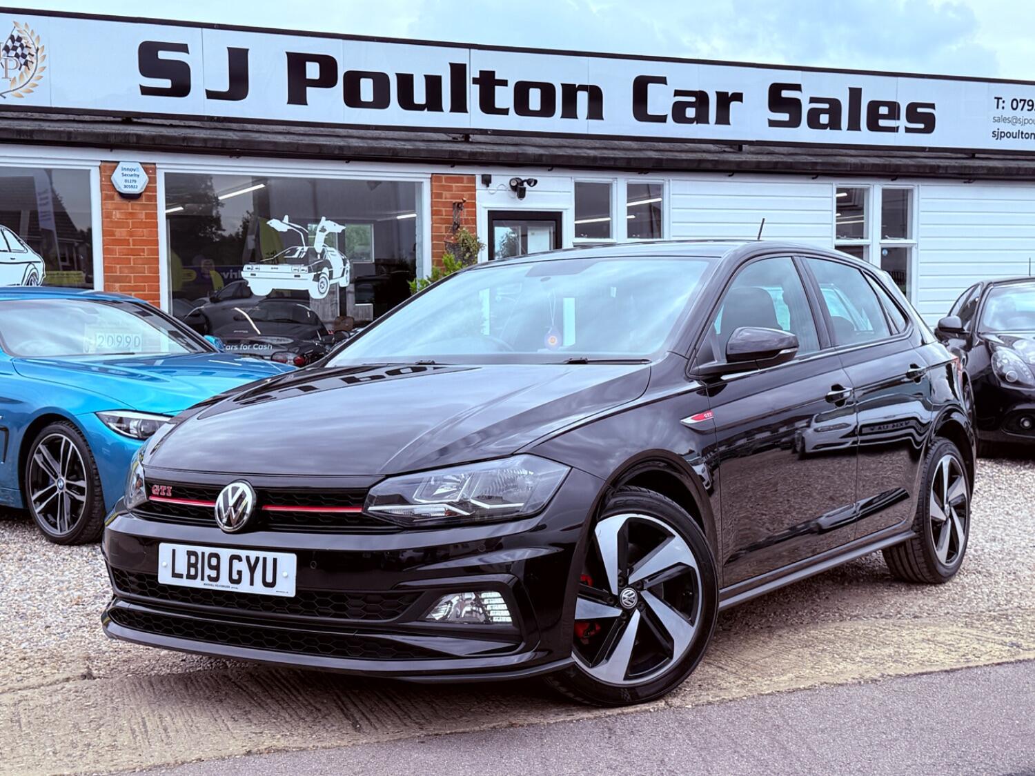 Used Volkswagen Polo 2019 for sale - 76082680: Photo 1
