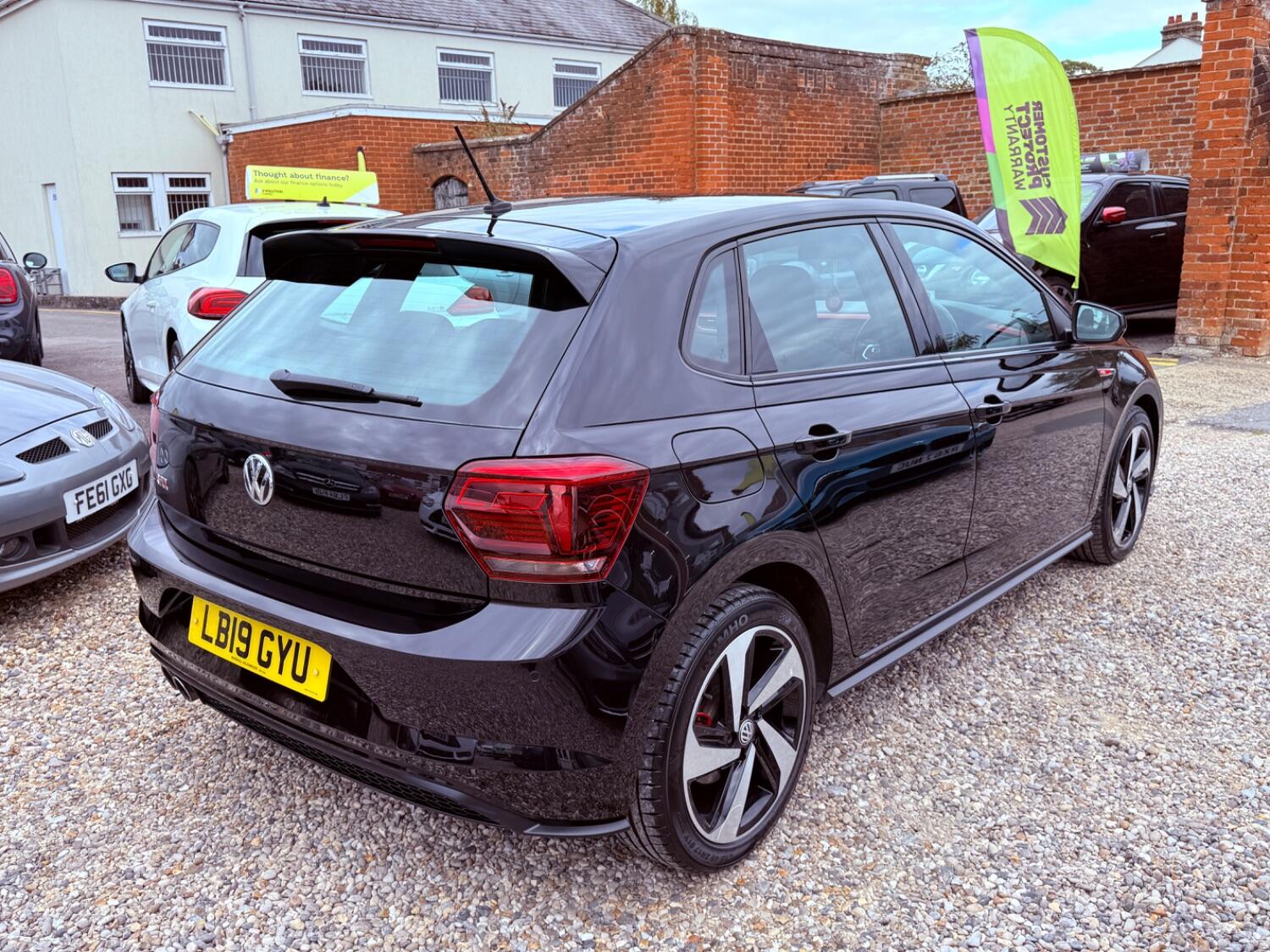 Used Volkswagen Polo 2019 for sale - 76082680: Photo 6