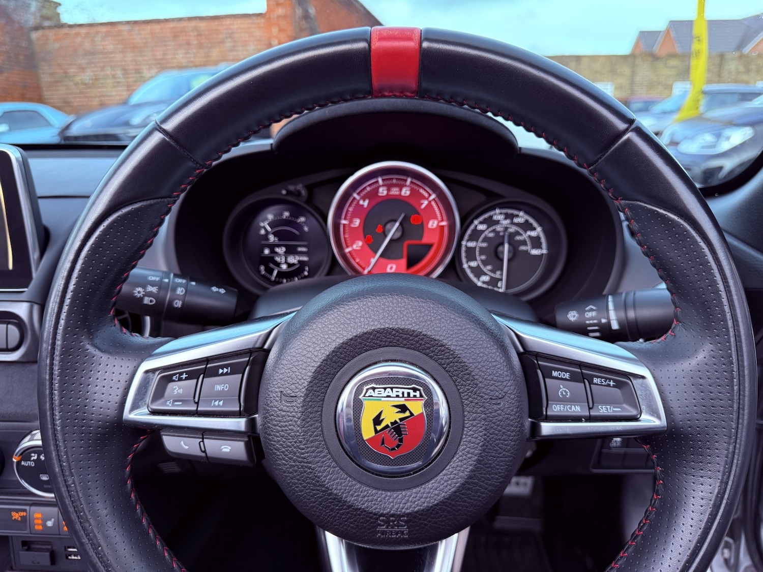 Used Abarth 124 Spider 2018 for sale - 77289190: Photo 46