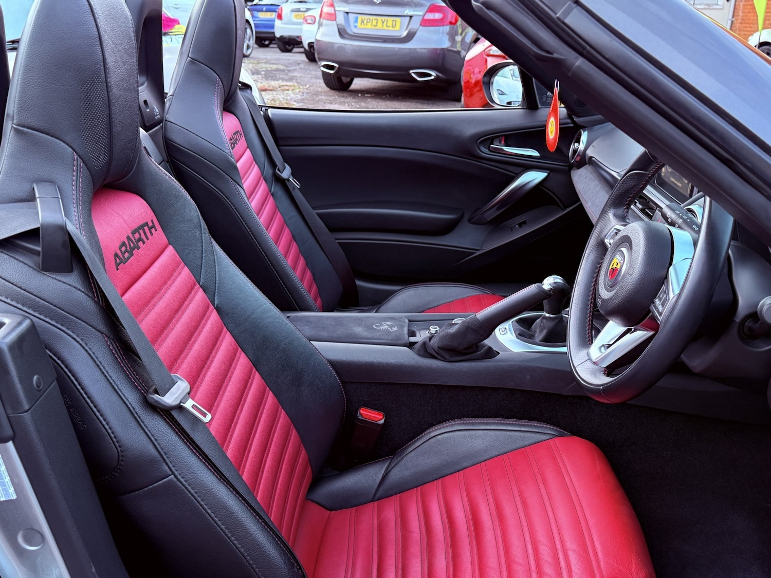 Used Abarth 124 Spider 2018 for sale - 77289190: Photo 47