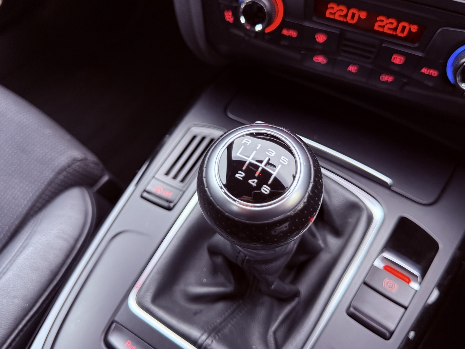 Used Audi A4 2012 for sale - 77189345: Photo 37