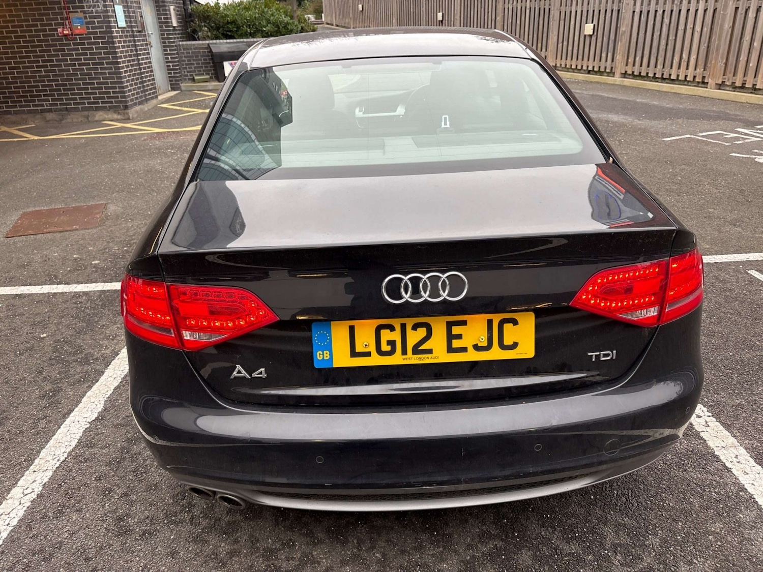 Used Audi A4 2012 for sale - 77189345: Photo 5