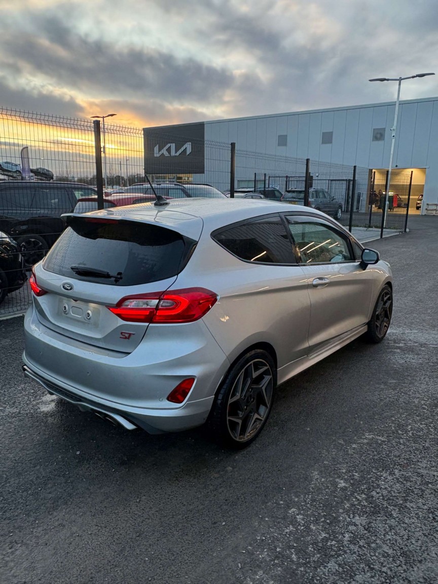 Used Ford Fiesta 2019 for sale - 77400071: Photo 5