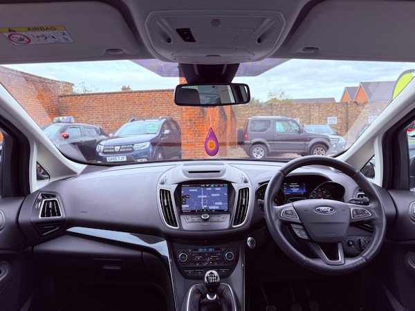 Used Ford C-Max 2015 for sale - 76305635: Photo 31