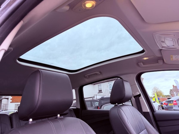 Used Ford C-Max 2015 for sale - 76305635: Photo 44