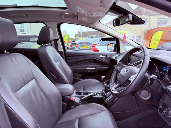 Used Ford C-Max 2015 for sale - 76305635: Photo 46