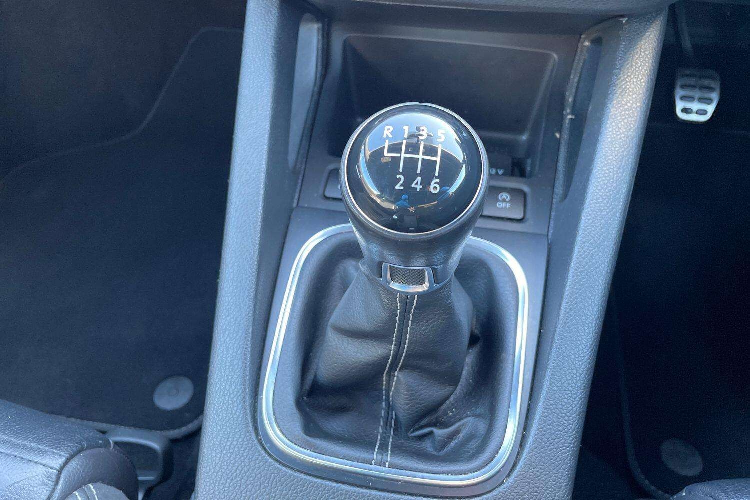 Used Volkswagen Scirocco 2017 for sale - 78145855: Photo 17