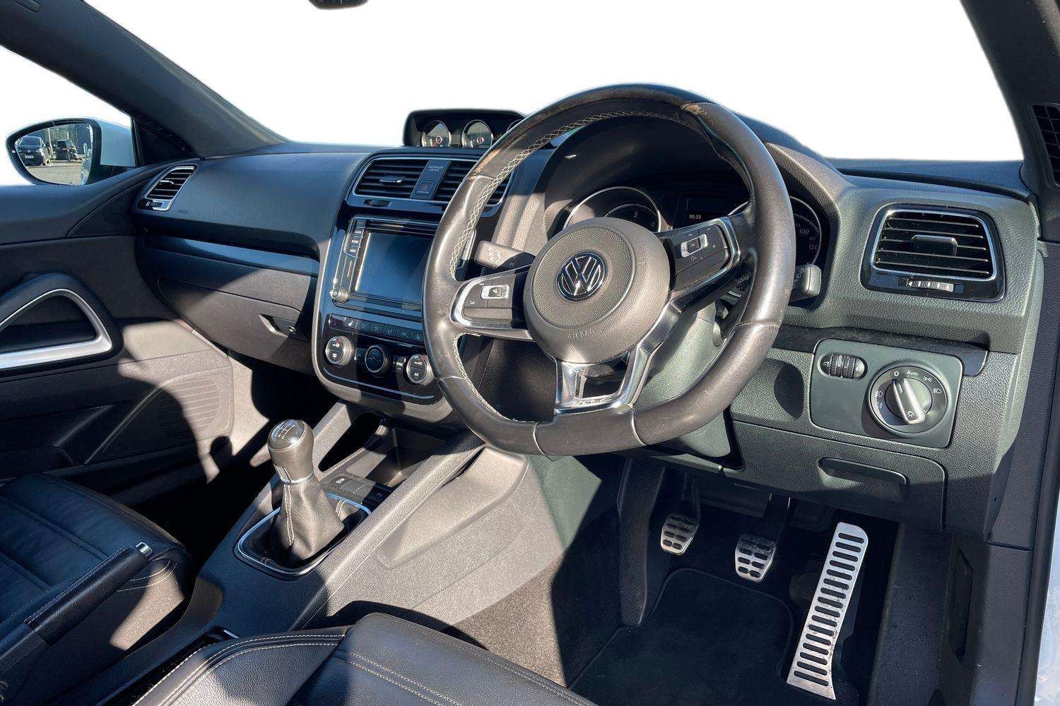 Used Volkswagen Scirocco 2017 for sale - 78145855: Photo 18