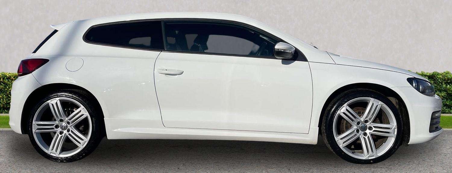 Used Volkswagen Scirocco 2017 for sale - 78145855: Photo 4