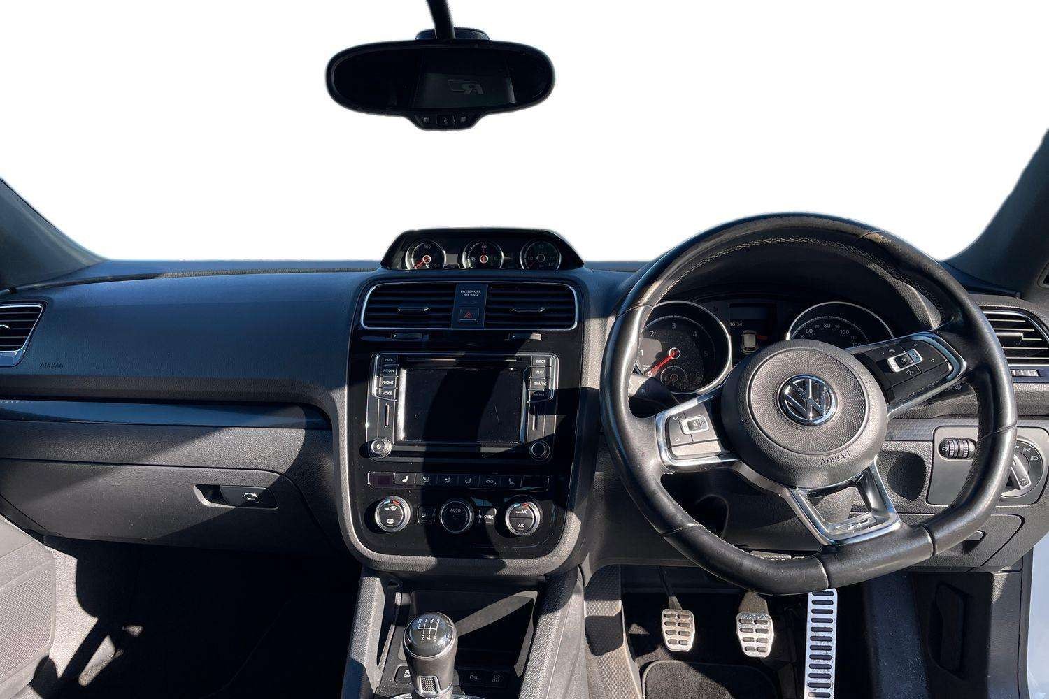 Used Volkswagen Scirocco 2017 for sale - 78145855: Photo 9