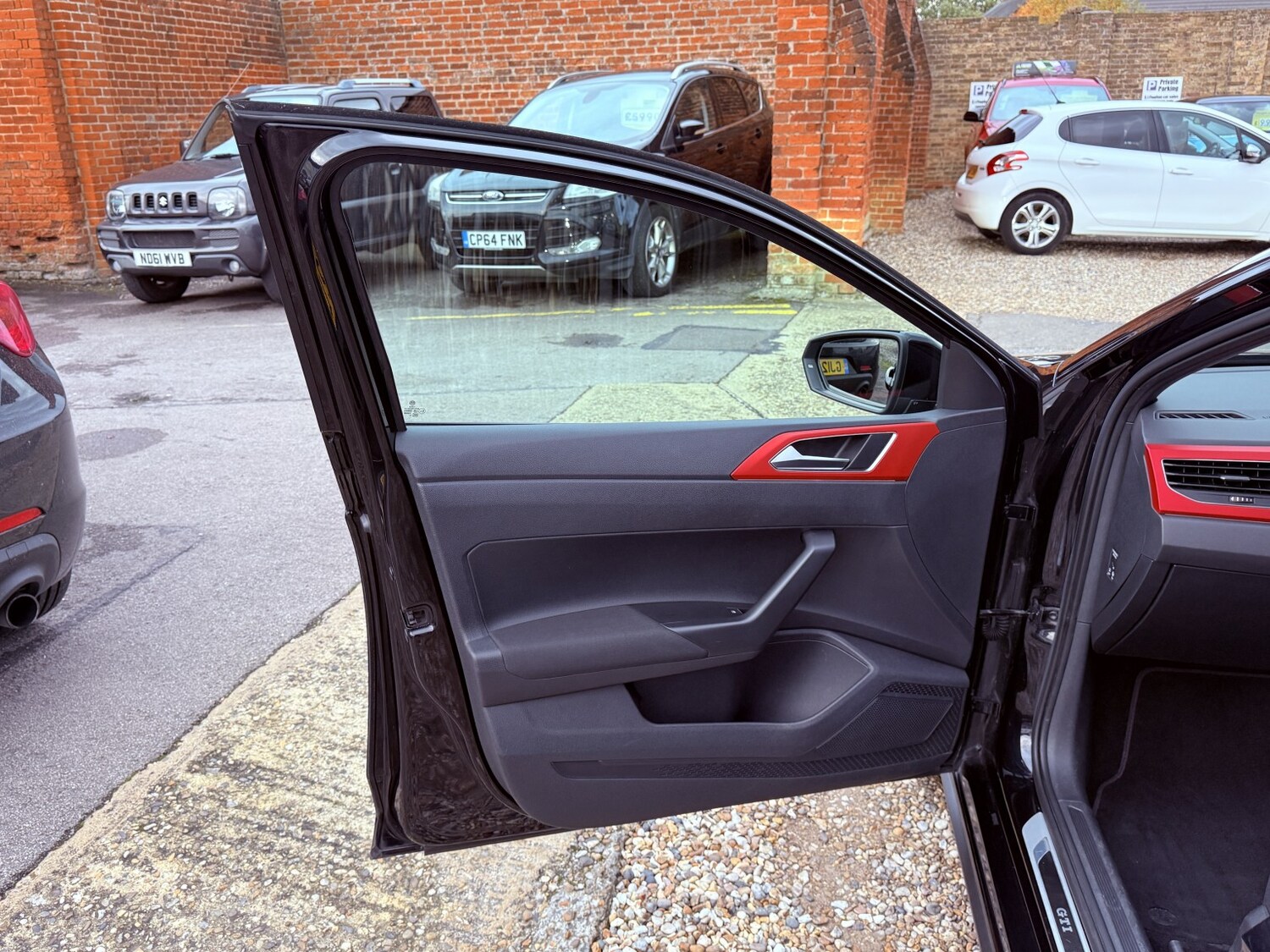 Used Volkswagen Polo 2019 for sale - 76527384: Photo 14