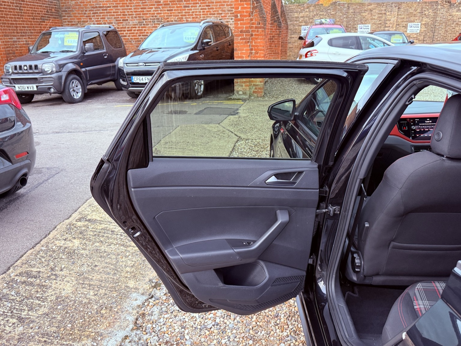 Used Volkswagen Polo 2019 for sale - 76527384: Photo 18