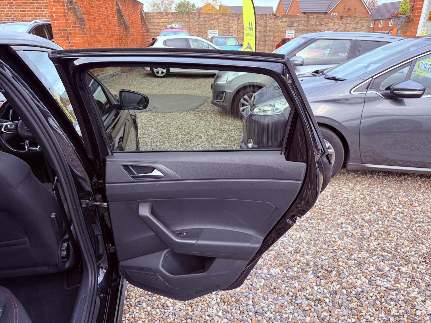 Used Volkswagen Polo 2019 for sale - 76527384: Photo 21