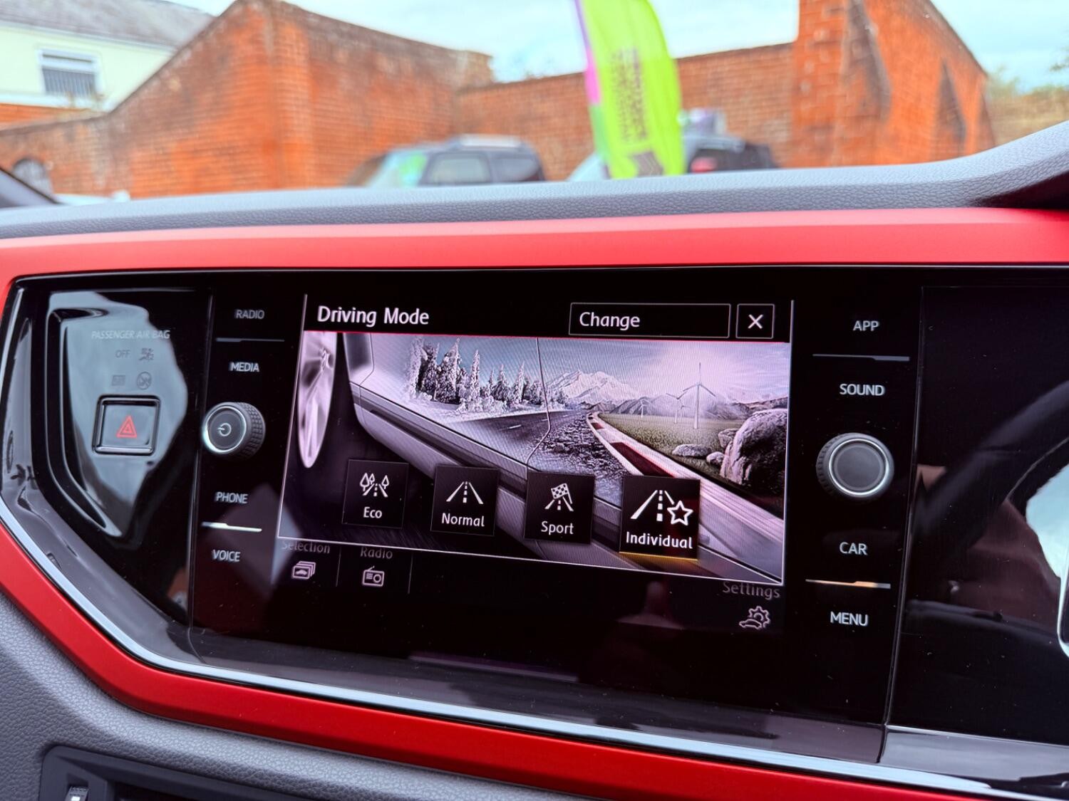 Used Volkswagen Polo 2019 for sale - 76527384: Photo 29