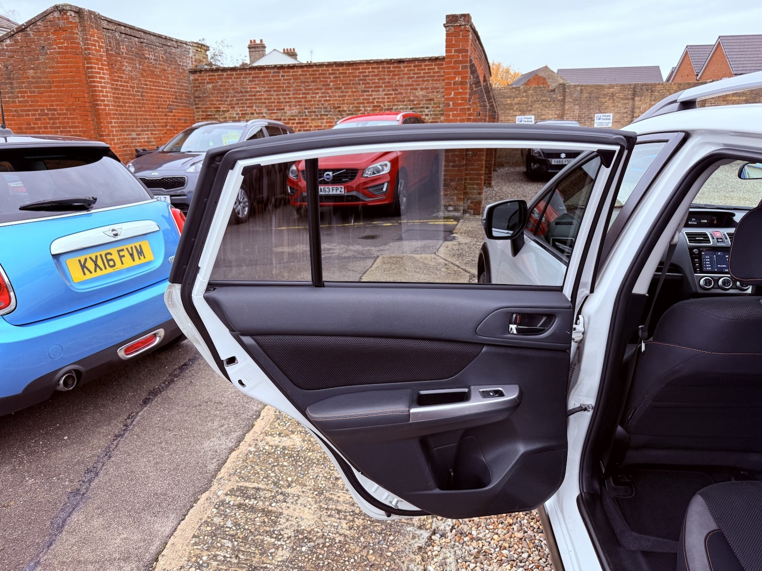 Used Subaru XV 2016 for sale - 76631543: Photo 24