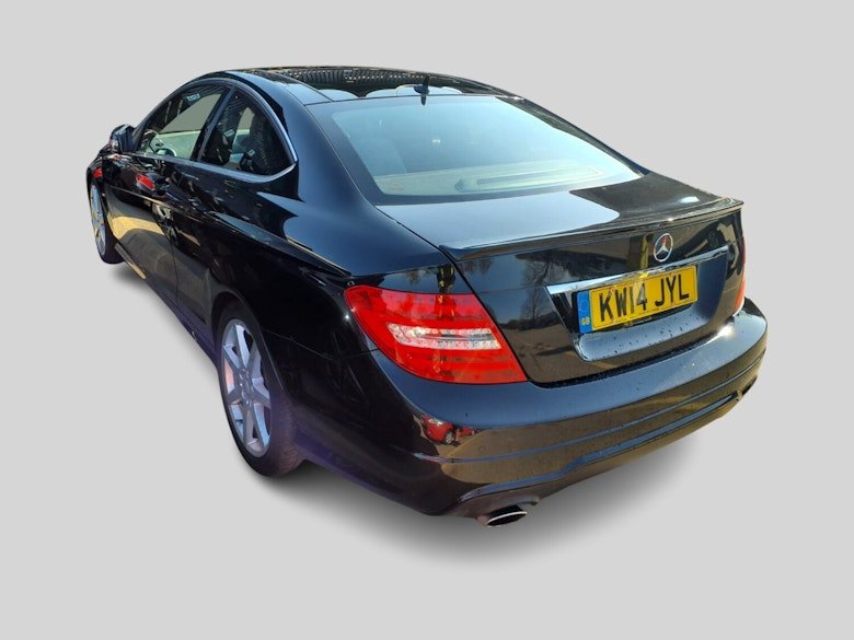 Used Mercedes-Benz C Class 2014 for sale - 76769127: Photo 4