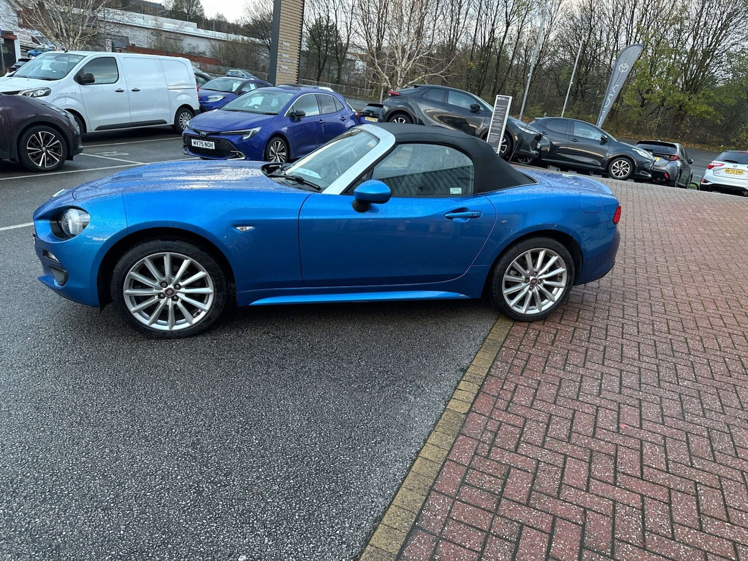 Used Fiat 124 Spider 2016 for sale - 76785133: Photo 10