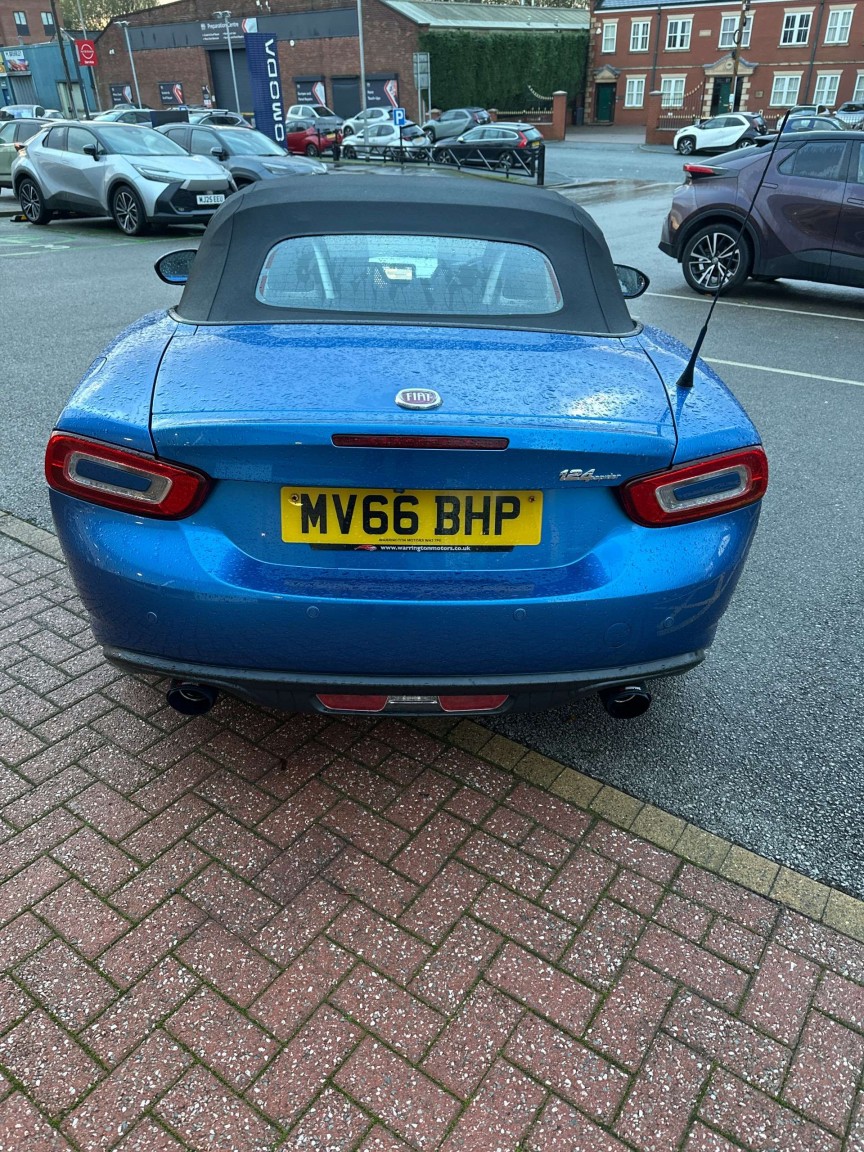 Used Fiat 124 Spider 2016 for sale - 76785133: Photo 5